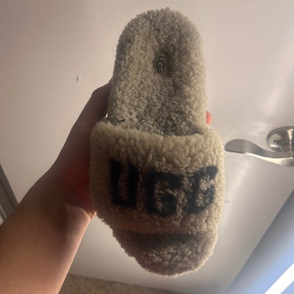 UGG Slide Slippers - Picture 1 of 3